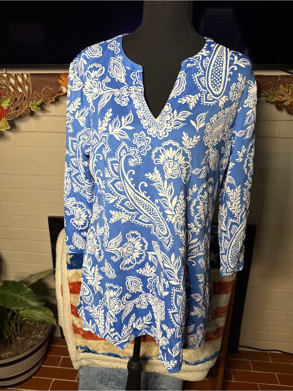 Ruby Rd. Blue and White Paisley Split-Neck Tunic